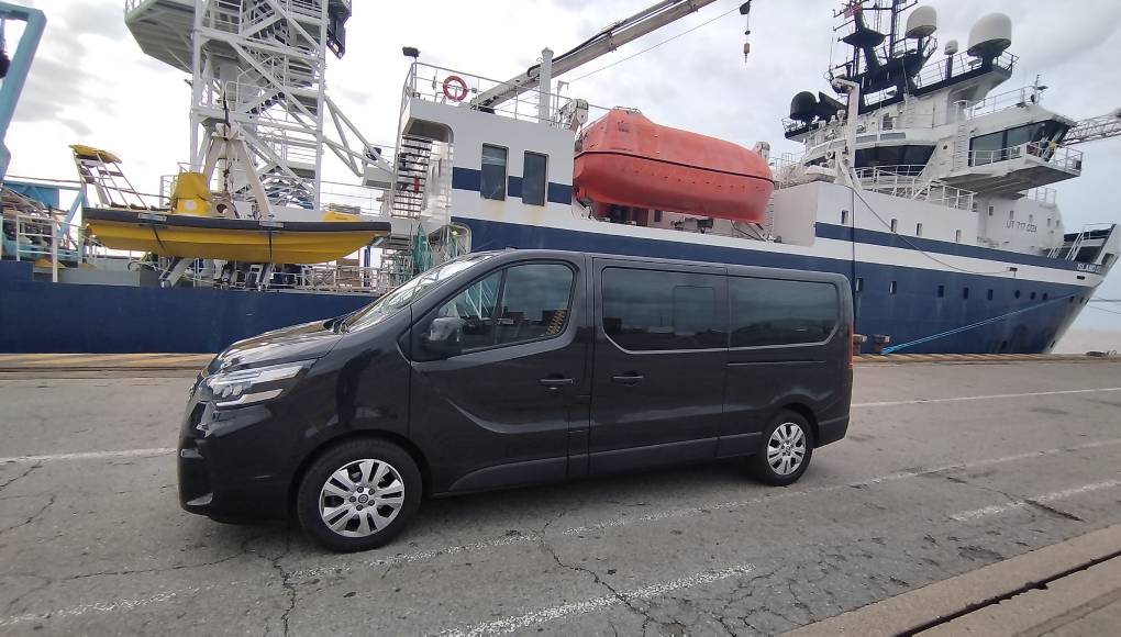 Crew Transport Saint-Nazaire